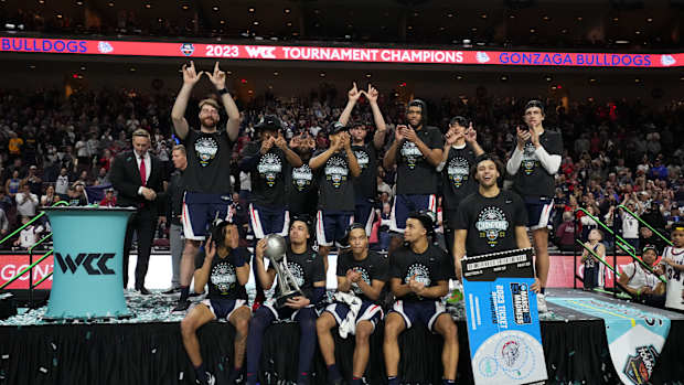 Gonzaga Bulldogs Saint Mary's Gaels33